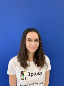 Viviana at the 1plusX Hackathon